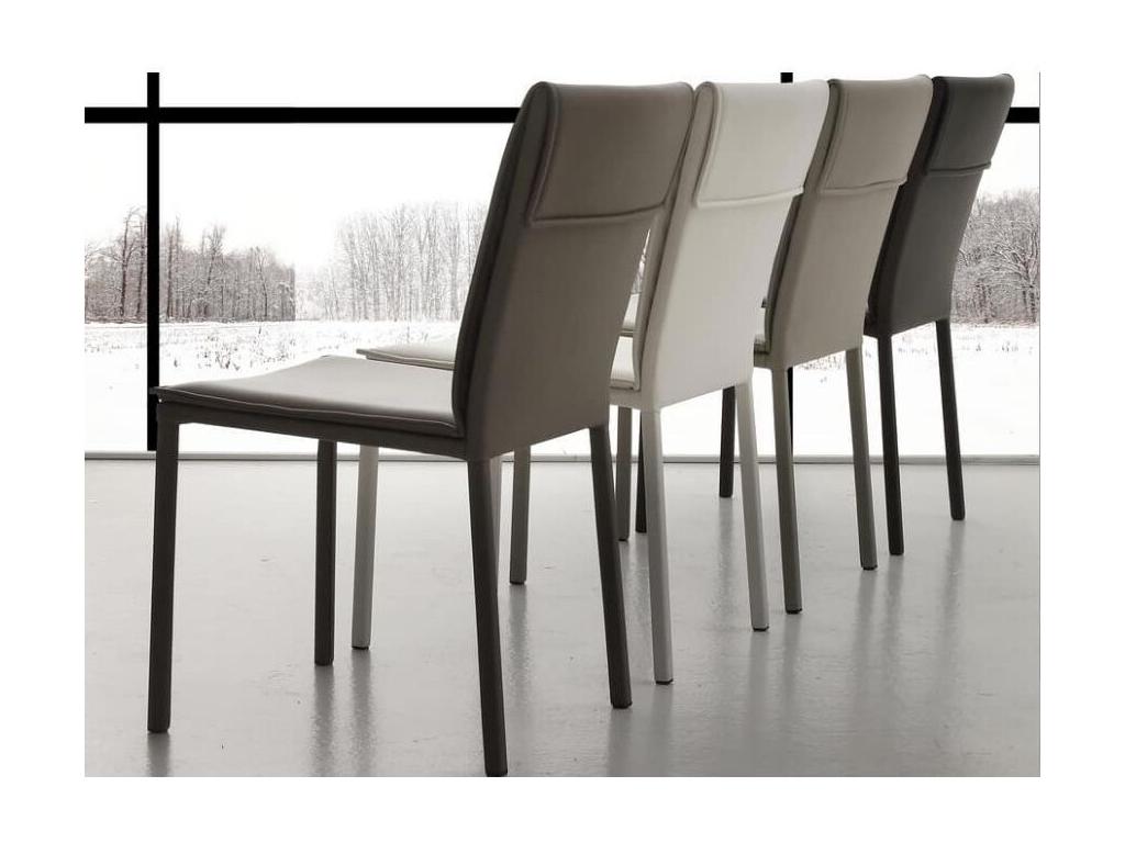 Ventoriq Faux Leather Chair - Set of 4 - Black ZPGO96646