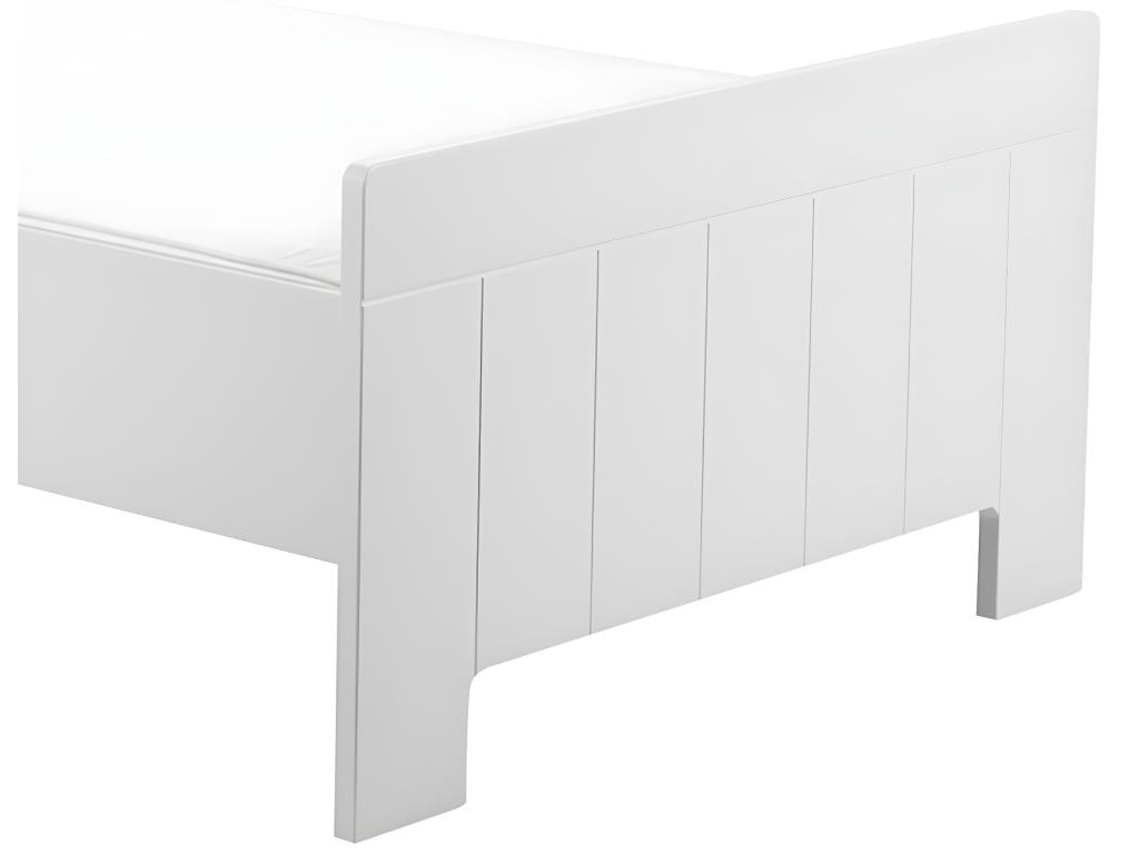 Lumenao White Bed FCWH10780